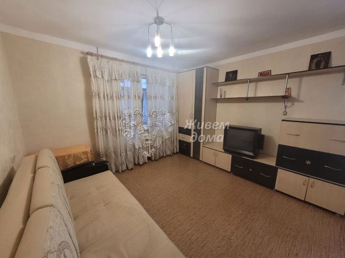 Продажа 1-комнатной квартиры 39 м², 2/9 этаж