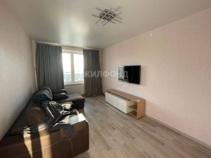 Продажа 2-комнатной квартиры 56,1 м², 22/24 этаж