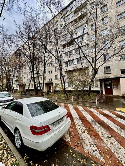 Продажа 2-комнатной квартиры 45 м², 1/9 этаж