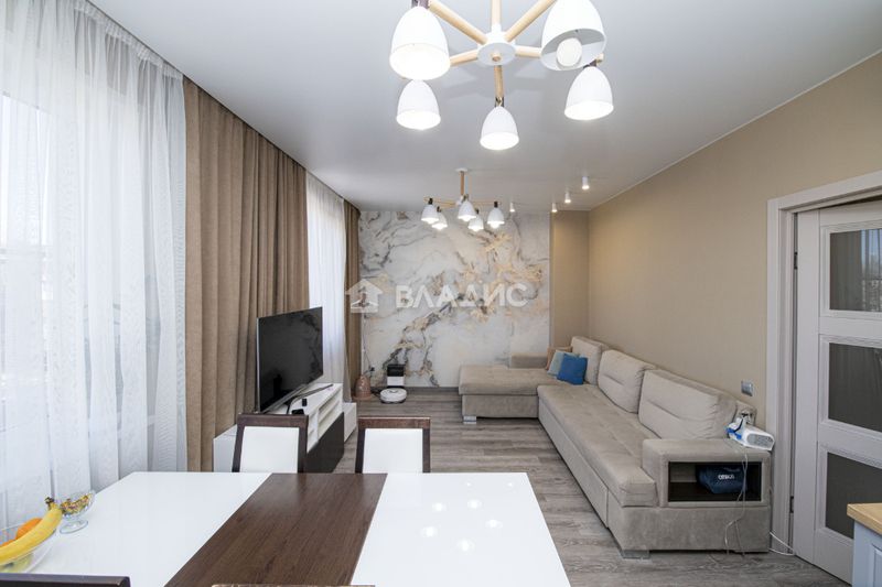 Продажа 4-комнатной квартиры 83 м², 4/17 этаж