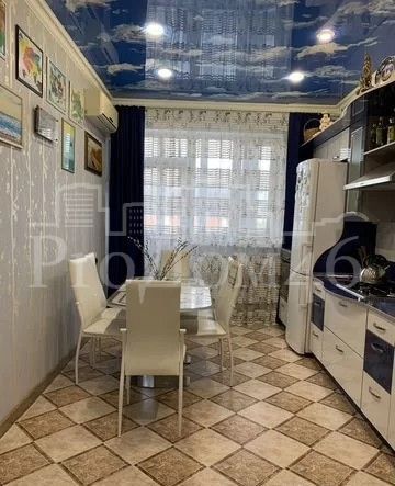 Продажа 3-комнатной квартиры 120 м², 5/6 этаж