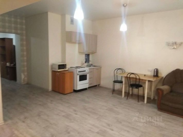 Аренда квартиры-студии 52 м², 3/5 этаж