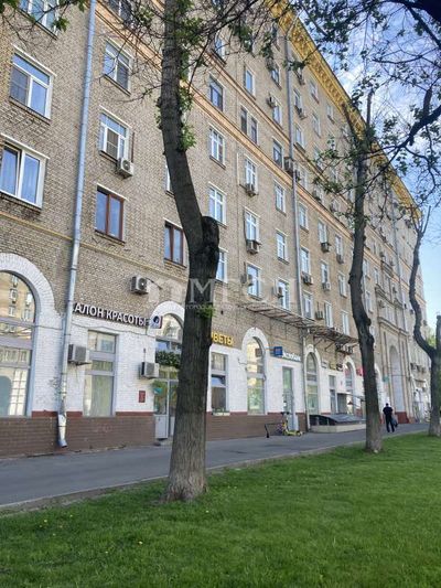 Продажа 2-комнатной квартиры 64 м², 4/8 этаж