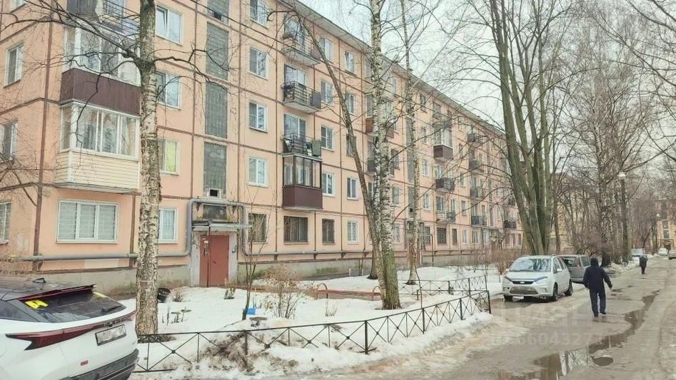 Продажа 2-комнатной квартиры 46 м², 1/5 этаж