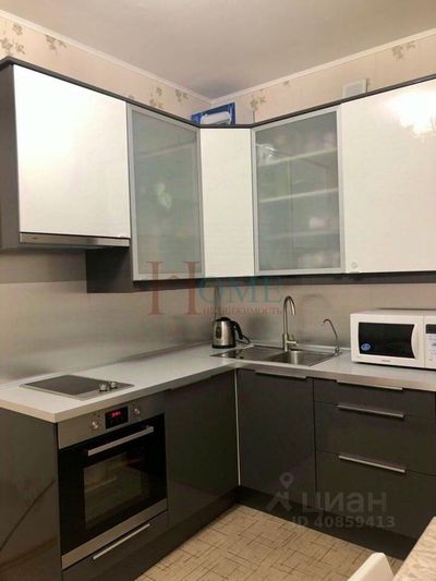 Аренда 1-комнатной квартиры 45 м², 21/25 этаж