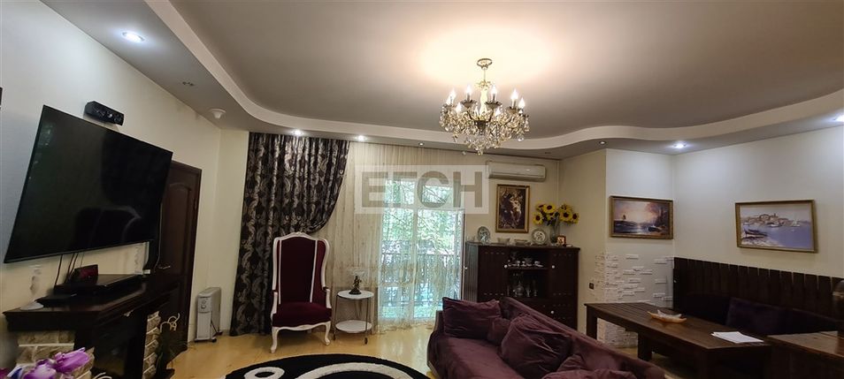 Продажа 4-комнатной квартиры 98 м², 2/4 этаж