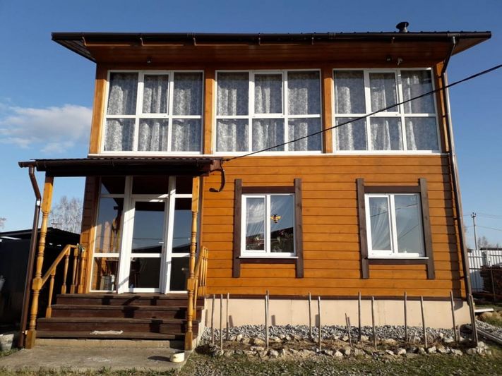 Продажа дома, 140 м², с участком 12 соток
