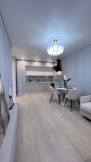 Продажа 3-комнатной квартиры 61 м², 24/34 этаж