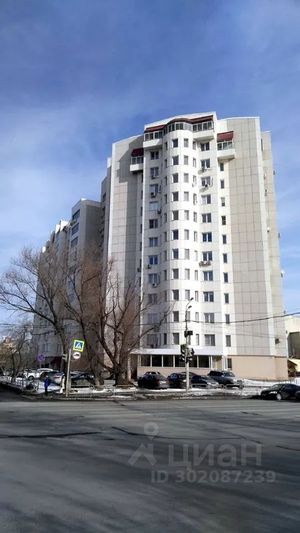 Продажа 2-комнатной квартиры 108 м², 6/14 этаж