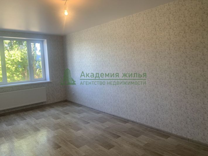 Продажа 2-комнатной квартиры 52 м², 2/10 этаж