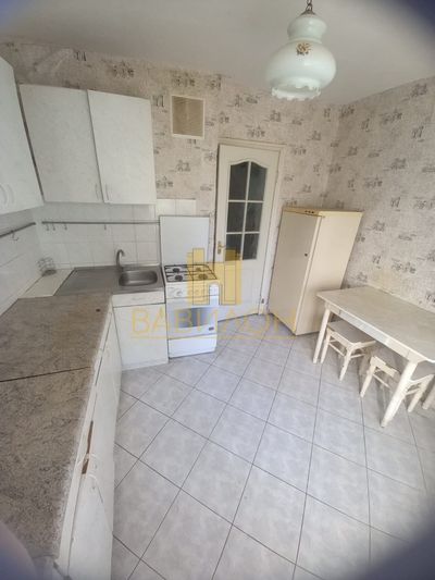 Продажа 2-комнатной квартиры 54 м², 1/5 этаж