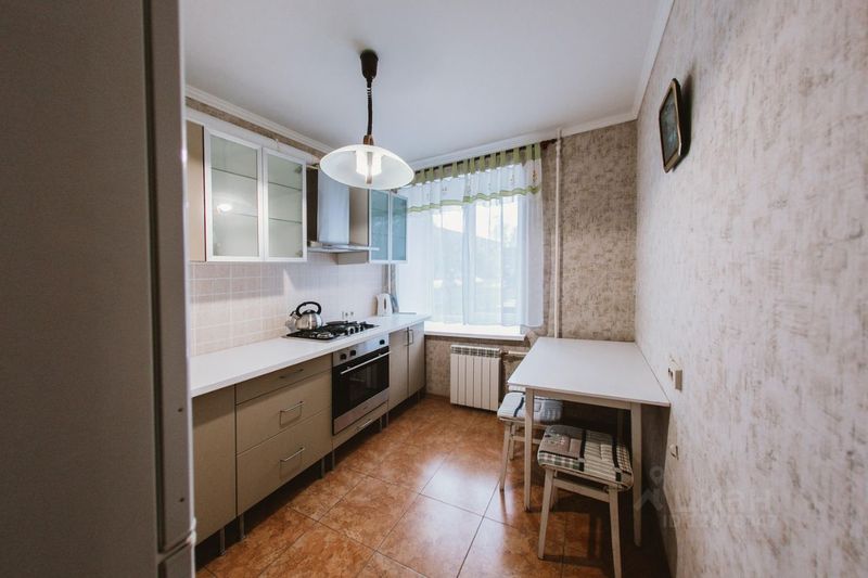 Продажа 2-комнатной квартиры 46 м², 1/9 этаж