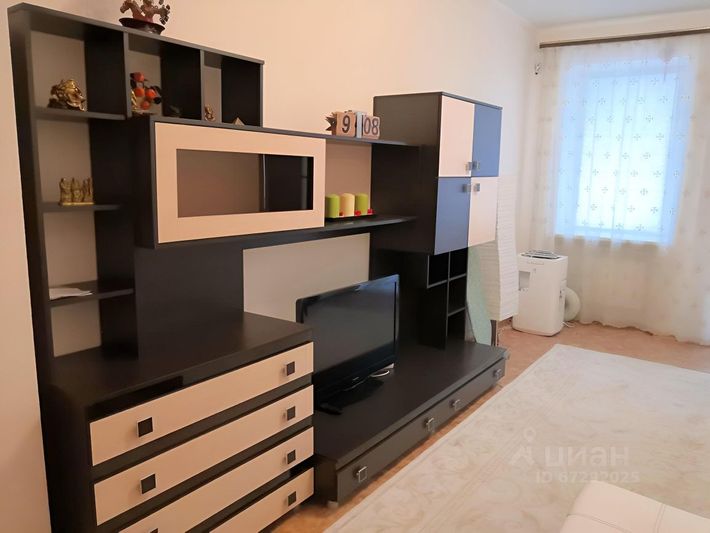 Продажа 2-комнатной квартиры 69,2 м², 2/4 этаж