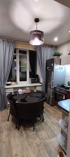 Продажа 2-комнатной квартиры 55,6 м², 2/4 этаж