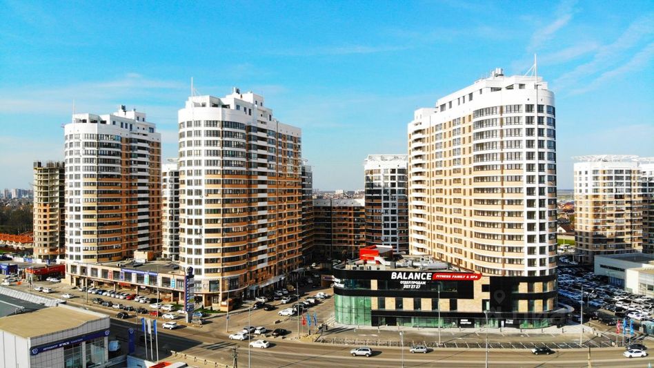 Продажа 3-комнатной квартиры 100 м², 8/18 этаж