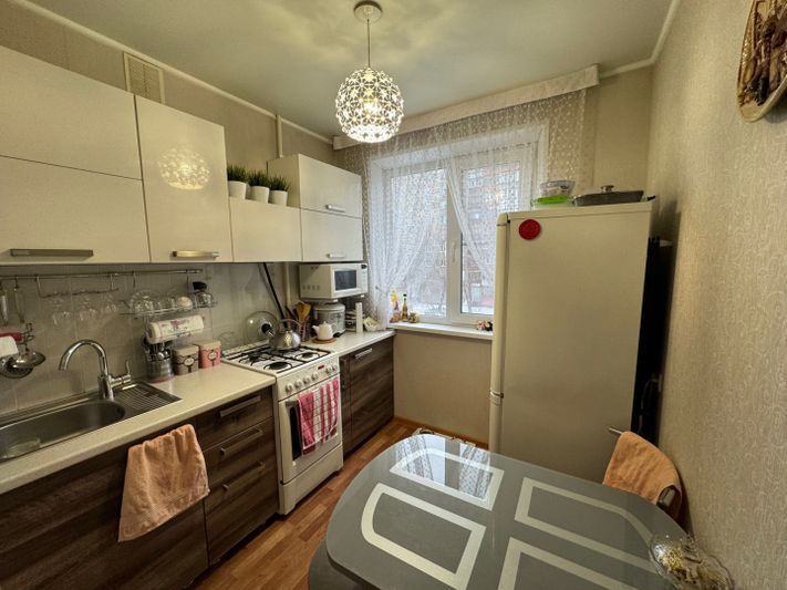 Продажа 2-комнатной квартиры 43 м², 3/5 этаж