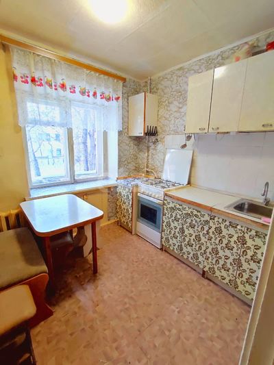 Продажа 2-комнатной квартиры 45 м², 2/5 этаж