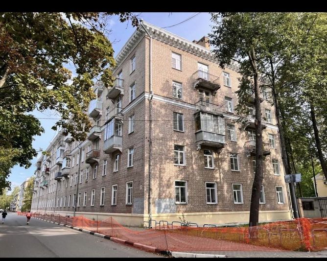 Продажа 1-комнатной квартиры 42,3 м², 3/5 этаж