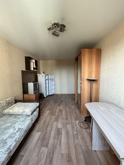 Аренда 1 комнаты, 15 м², 8/9 этаж