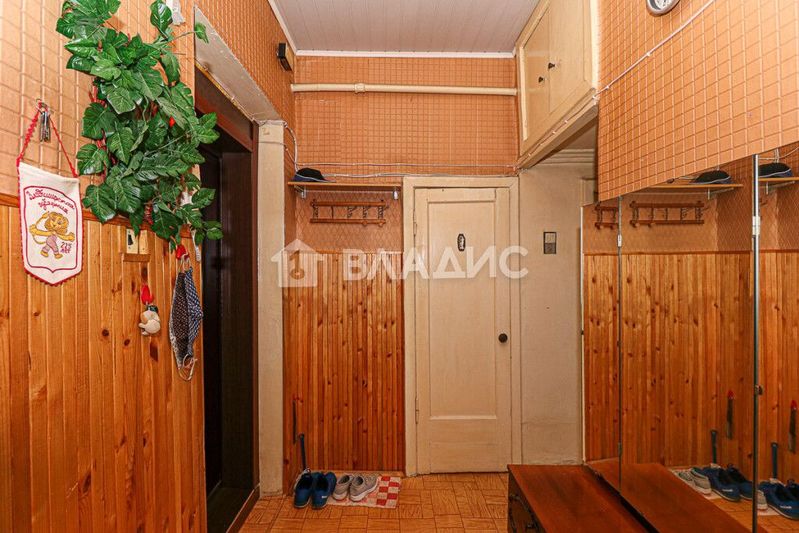 Продажа 2-комнатной квартиры 55 м², 1/4 этаж