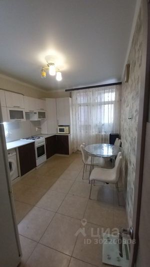 Продажа 2-комнатной квартиры 60 м², 8/18 этаж