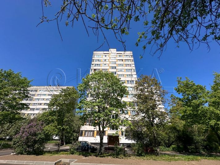 Продажа 1-комнатной квартиры 32 м², 4/12 этаж