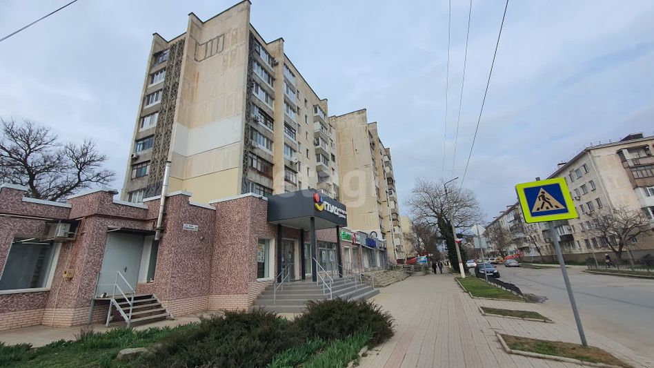 Продажа 3-комнатной квартиры 63,7 м², 3/9 этаж