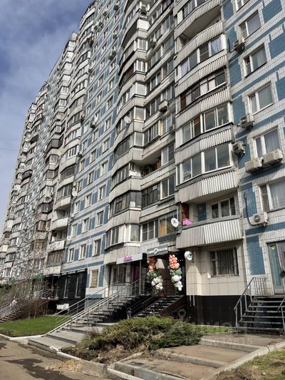 Продажа 2-комнатной квартиры 50,2 м², 8/17 этаж