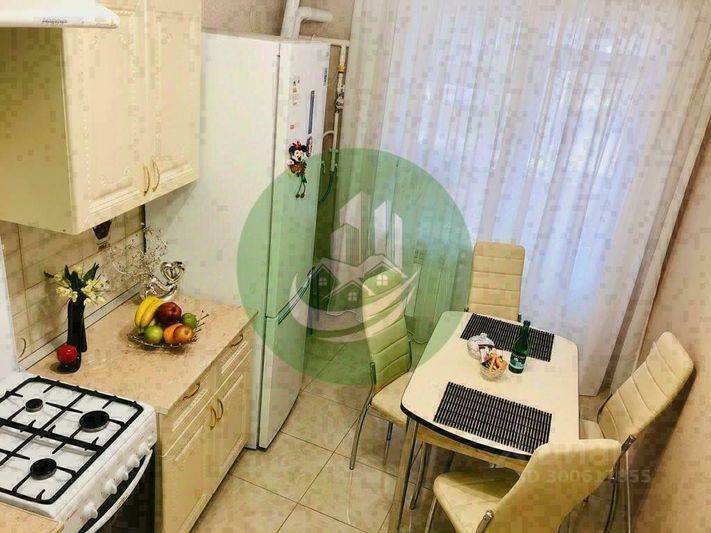 Продажа 2-комнатной квартиры 60 м², 2/5 этаж