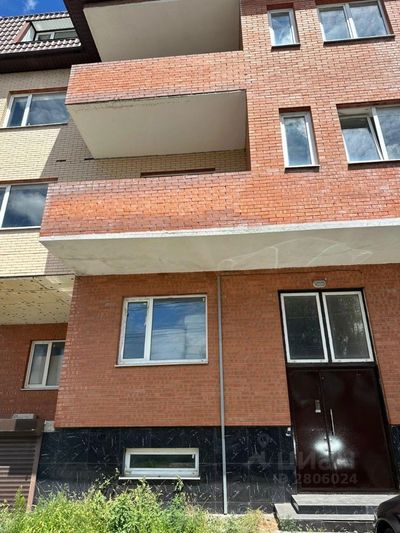 Продажа 2-комнатной квартиры 63 м², 2/4 этаж