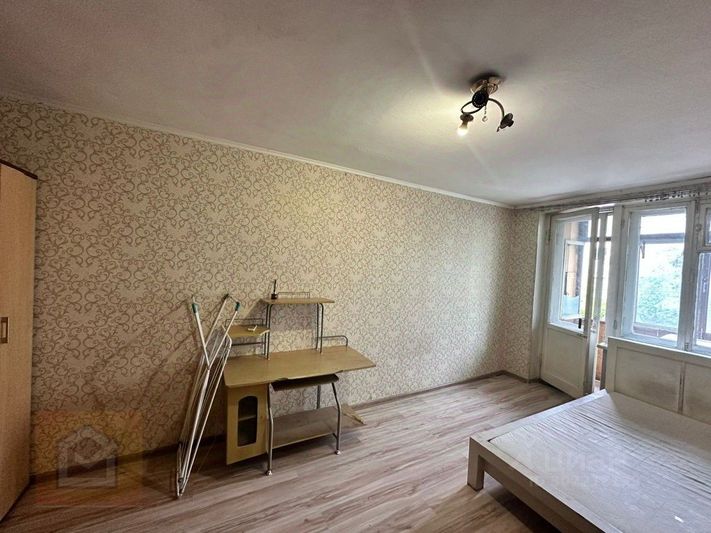 Продажа 1-комнатной квартиры 31,8 м², 3/4 этаж