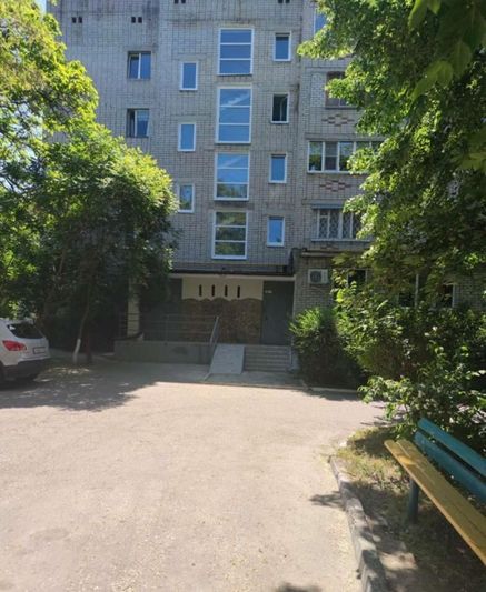 Продажа 4-комнатной квартиры 76 м², 1/5 этаж