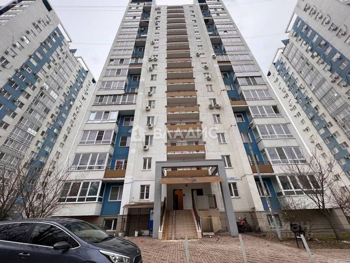 Продажа 2-комнатной квартиры 65 м², 4/17 этаж