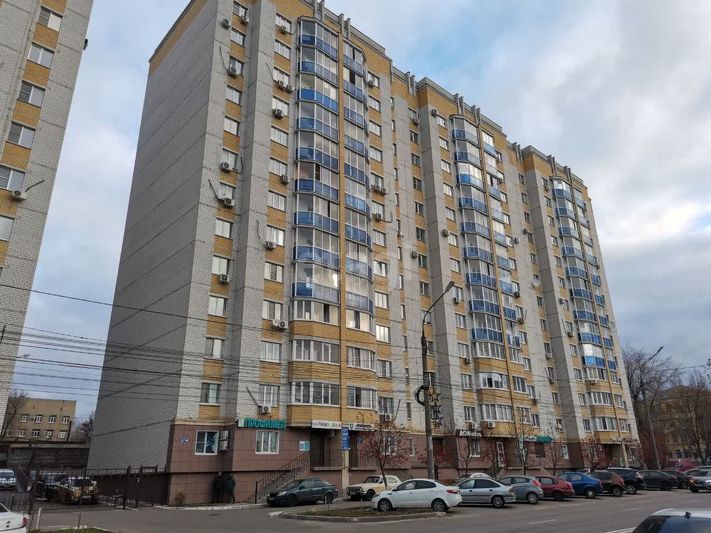 Продажа 2-комнатной квартиры 77 м², 10/13 этаж