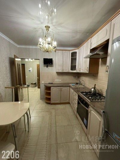 Продажа 1-комнатной квартиры 45 м², 1/10 этаж