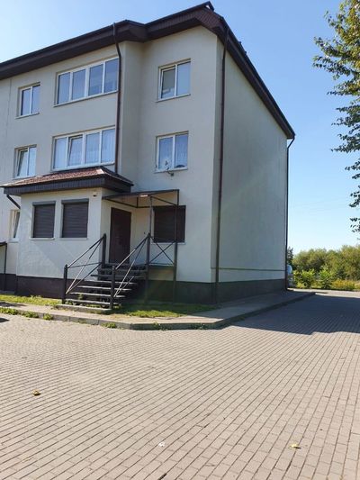 Продажа 2-комнатной квартиры 60 м², 3/3 этаж