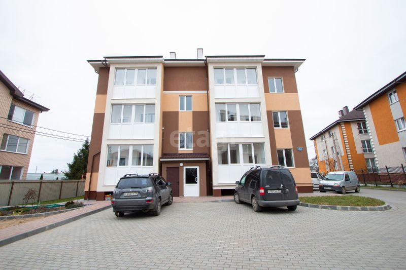 Продажа 3-комнатной квартиры 87 м², 3/3 этаж