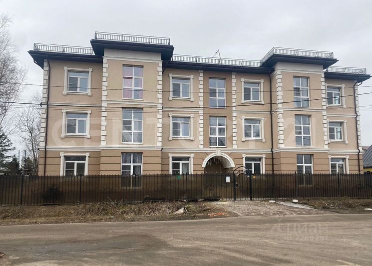 Продажа 1-комнатной квартиры 54,6 м², 2/3 этаж