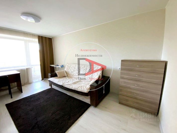 Аренда 1-комнатной квартиры 40 м², 8/15 этаж