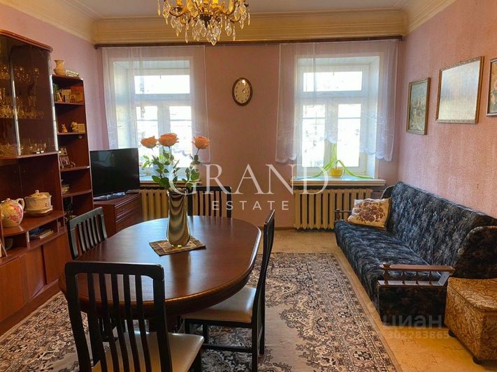 Продажа 4-комнатной квартиры 106 м², 2/6 этаж