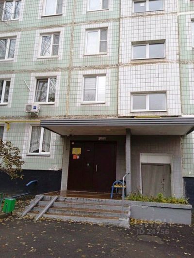 Продажа 1-комнатной квартиры 33 м², 1/9 этаж