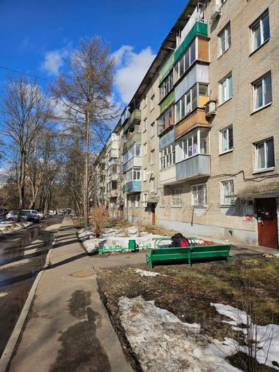 Продажа 3-комнатной квартиры 63 м², 5/5 этаж