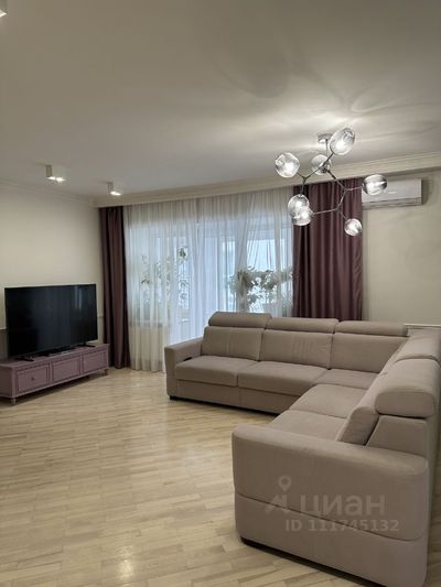 Продажа 3-комнатной квартиры 116 м², 4/4 этаж