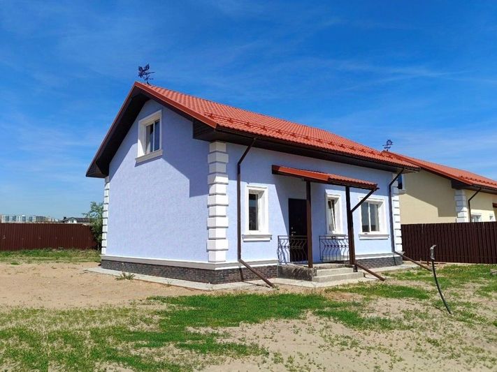 Продажа дома, 143 м², с участком 6 соток