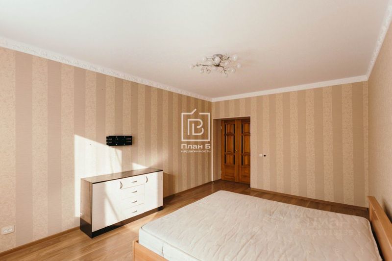 Продажа 2-комнатной квартиры 67 м², 2/9 этаж