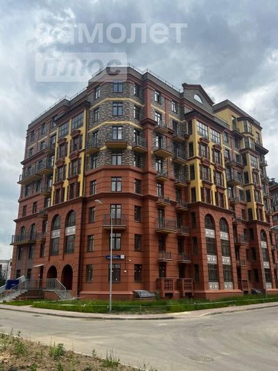 Продажа 3-комнатной квартиры 105 м², 8/8 этаж