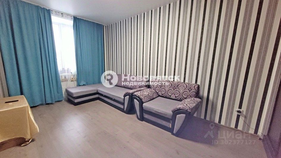 Продажа 1-комнатной квартиры 35,8 м², 3/4 этаж