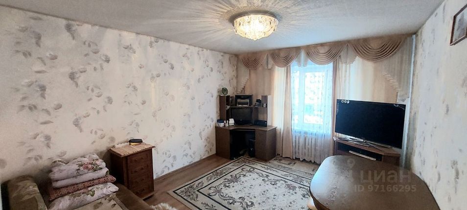 Продажа 3-комнатной квартиры 64,5 м², 3/10 этаж