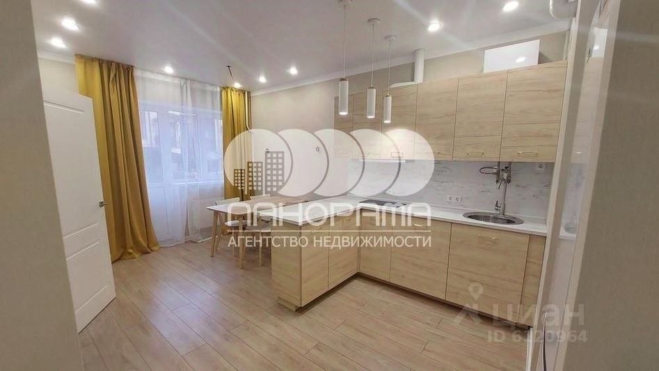 Продажа 1-комнатной квартиры 51 м², 1/3 этаж