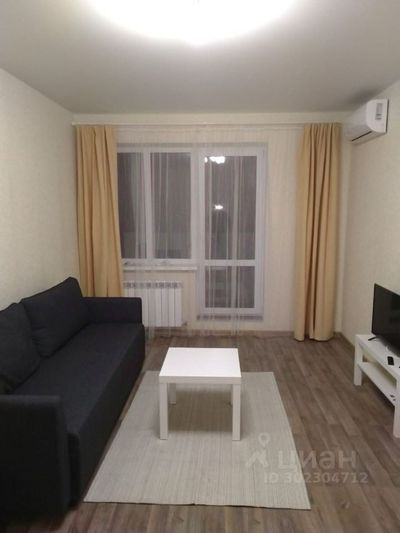 Аренда 1-комнатной квартиры 40 м², 11/18 этаж